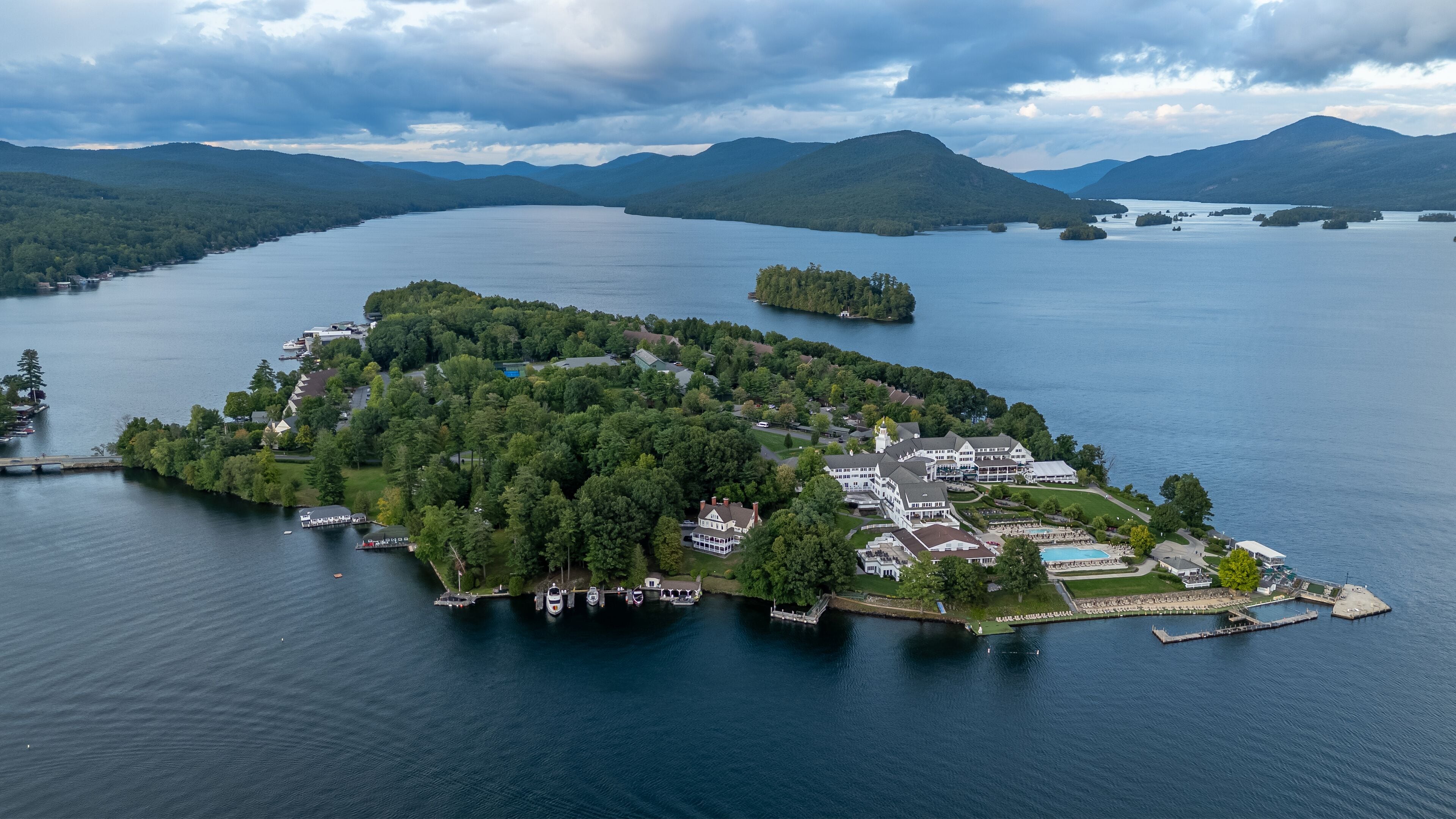 [COM] Field trip to Bolton Island