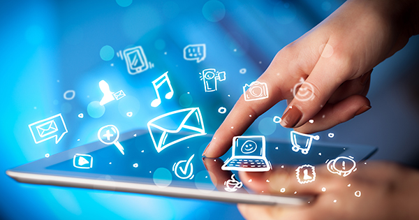 [COM] Marketing and The Information Age